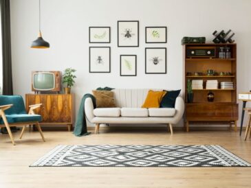 How to decorate room with photos